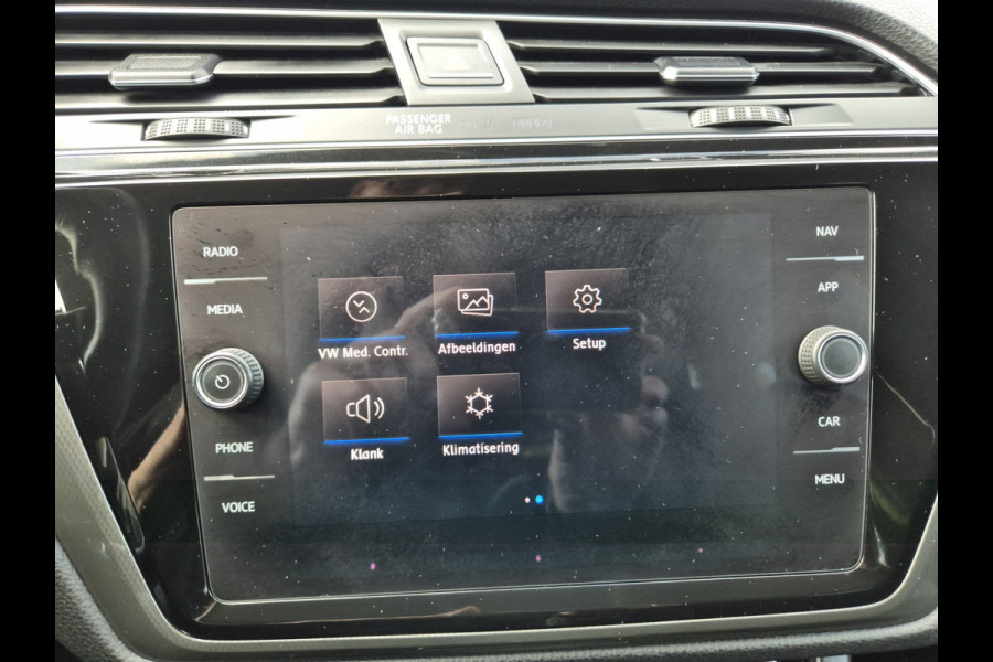 Volkswagen Touran 1.0 TSI Comfortline 7p Camera/Navigatie,parkeersensoren,