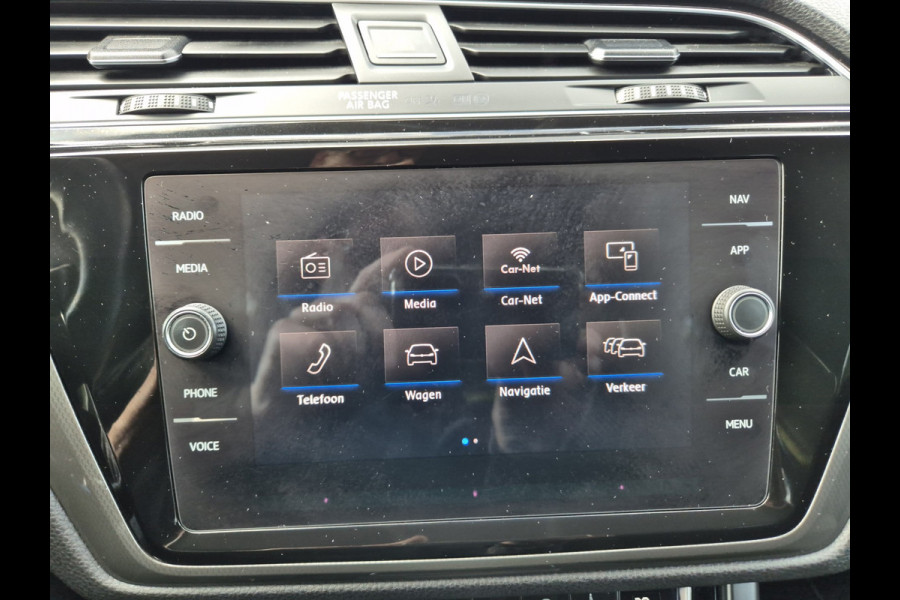 Volkswagen Touran 1.0 TSI Comfortline 7p Camera/Navigatie,parkeersensoren,