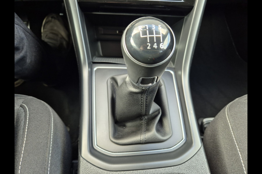 Volkswagen Touran 1.0 TSI Comfortline 7p Camera/Navigatie,parkeersensoren,