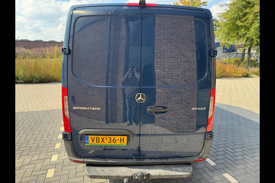 Mercedes-Benz Sprinter 311 2.2 CDI L2H2