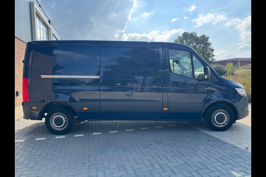 Mercedes-Benz Sprinter 311 2.2 CDI L2H2