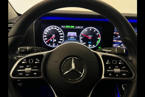 Mercedes-Benz E-Klasse Estate 300de AMG Night Edition / Burmester / Distronic Mercedes-Benz E-Klasse Estate 300de AMG Night Edition / Burmester / Distronic