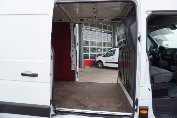 Renault Master T35 2.3 dCi 170PK L3H2 Energy Schuifdeur L/R Nr. V005 | Airco | Cruise | Navi | Camera
