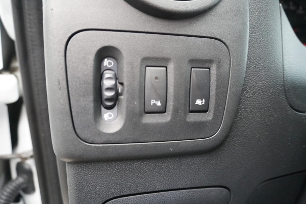 Renault Master T35 2.3 dCi 170PK L3H2 Energy Schuifdeur L/R Nr. V005 | Airco | Cruise | Navi | Camera