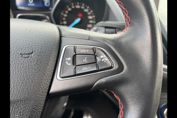 Ford Kuga 1.5 EcoB. ST Line 150pk! TREKHAAK! CAMERA! 19INCH!
