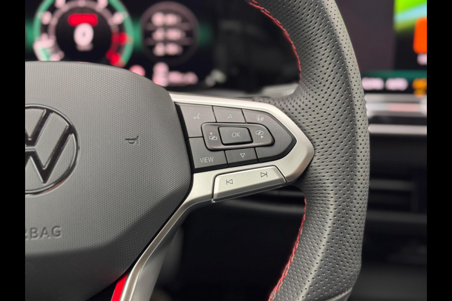 Volkswagen Golf 2.0 TSI GTI Pano/Camera/HuD/Trekhaak