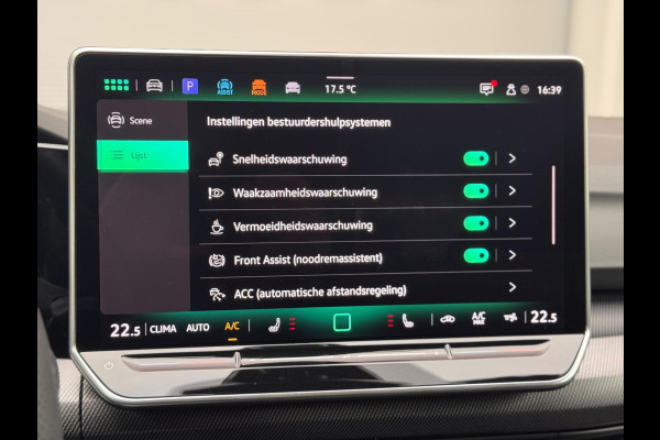 Volkswagen Golf 2.0 TSI GTI Pano/Camera/HuD/Trekhaak