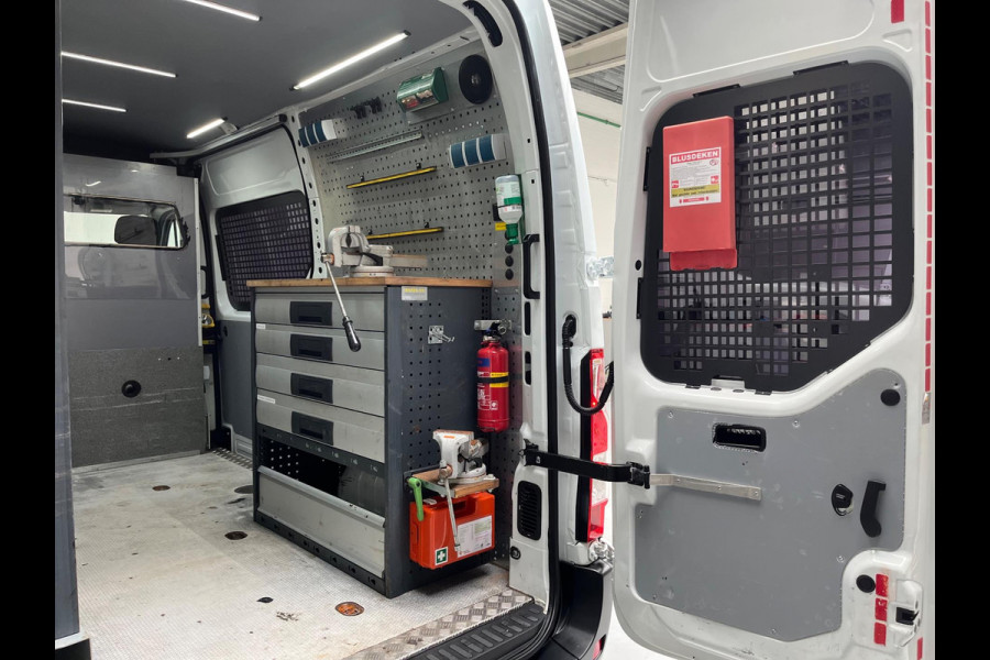 Opel Movano T35 2.3 CDTi 145pk euro6 L2H2 BOTT Inrichting, Victron omvormer, Standkachel, Trekhaak, RIJKLAARPRIJS!