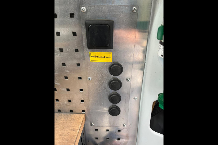 Opel Movano T35 2.3 CDTi 145pk euro6 L2H2 BOTT Inrichting, Victron omvormer, Standkachel, Trekhaak, RIJKLAARPRIJS!