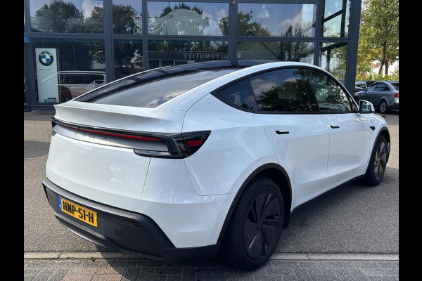 Tesla Model Y RWD 58 kWh NIEUW MODEL| VAN: 44.900,- VOOR: 42.877,- UW HERSFTVOORDEEL: 2.023,- EURO | ORIGINEEL NL auto | TESLA VOLLEDIGE GARANTIE T/M 05-2029/80.000KM