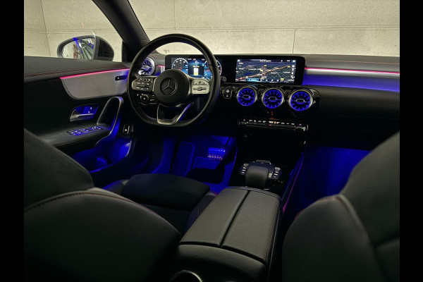 Mercedes-Benz CLA-Klasse Shooting Brake 200 AMG Designo Matt Sfeer