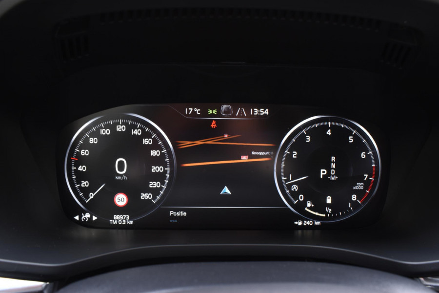 Volvo XC60 B5 264PK Automaat Inscription / Navigatie / 360 Camera / Adaptieve Cruise Control / Leder / LM Velgen / Trekhaak / Volvo XC60 B5 264PK Automaat Inscription / Navigatie / 360 Camera / Adaptieve Cruise Control / Leder / LM Velgen / Trekhaak /
