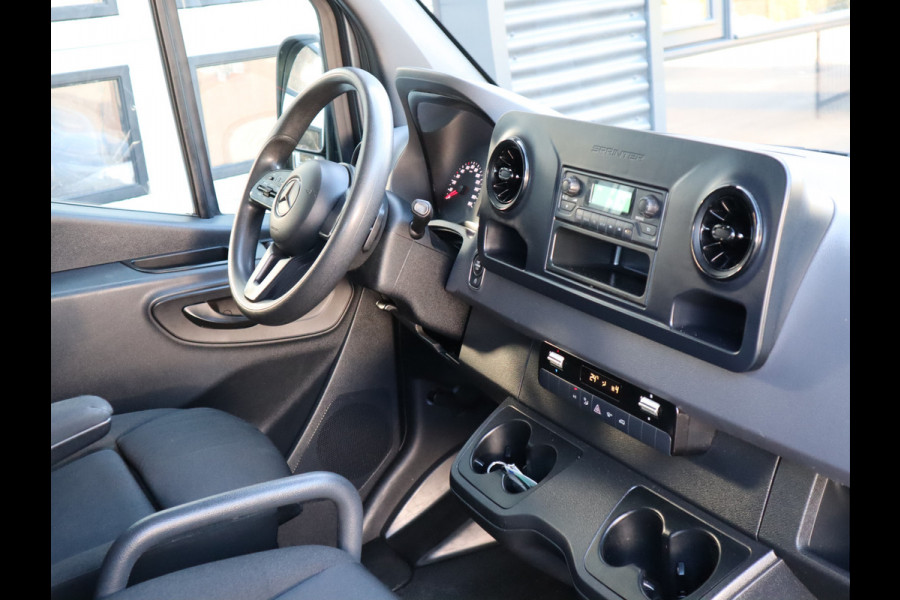 Mercedes-Benz Sprinter 314 CDI Euro 6 Automaat DC 6 Pers. - L2H2 - Trekhaak 3,5t KG - Cruise
