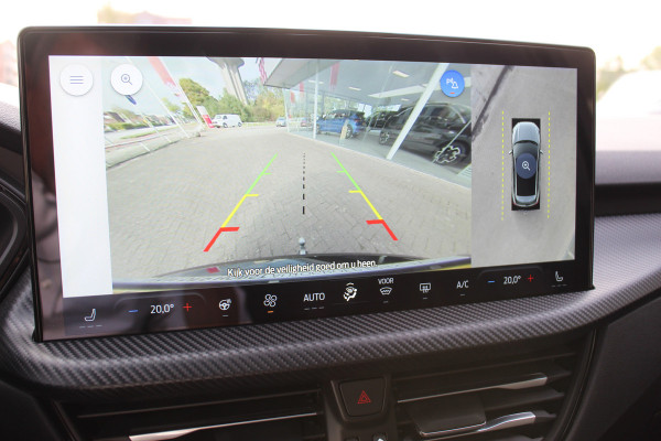 Ford Kuga 2.5 PHEV ST-Line X , 2100kg Trekhaak , Nieuw model Panorama/schuifkantel dak , Trekhaak  , AGR stoelen voor 360graden camera , Winter pack , Head Up display