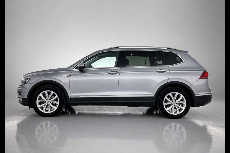 Volkswagen Tiguan Allspace 1.5 TSI Highline |PANO|1e eig|DealeronderH|NLAuto | Massagestoel | Stoelverw | TrekH | Add CC | LaneAss