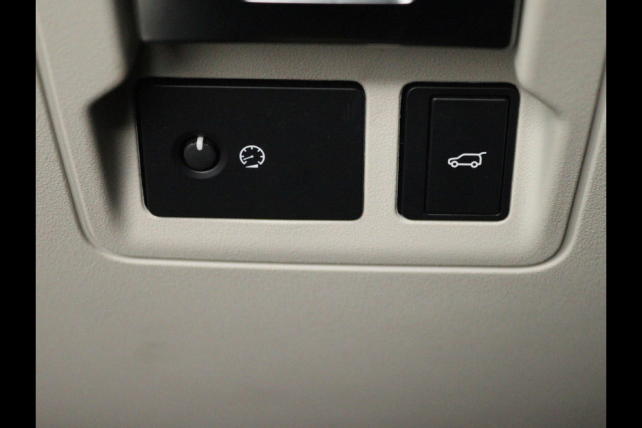 Land Rover Range Rover Velar 2.0 P250 Turbo AWD R-Dynamic HSE | NL-AUTO | PANO | MERIDIAN | CARPLAY | STOELVERW/VERKOEL |