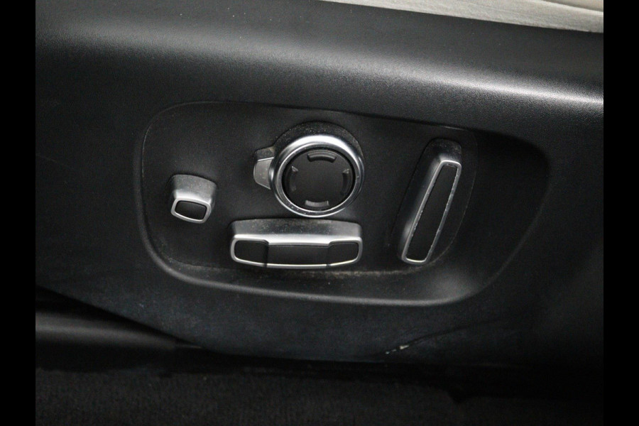 Land Rover Range Rover Velar 2.0 P250 Turbo AWD R-Dynamic HSE | NL-AUTO | PANO | MERIDIAN | CARPLAY | STOELVERW/VERKOEL |