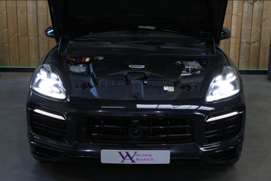 Porsche Cayenne Coupé 3.0 E-Hybrid *Pano*Sport Design*360 Camera*Soft-Close*Bose*