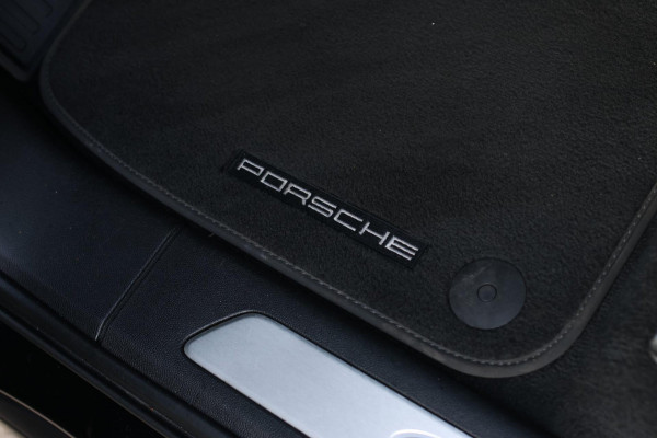 Porsche Cayenne Coupé 3.0 E-Hybrid *Pano*Sport Design*360 Camera*Soft-Close*Bose*