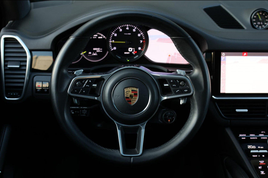 Porsche Cayenne Coupé 3.0 E-Hybrid *Pano*Sport Design*360 Camera*Soft-Close*Bose*