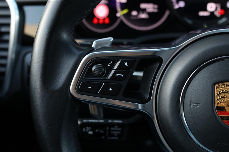Porsche Cayenne Coupé 3.0 E-Hybrid *Pano*Sport Design*360 Camera*Soft-Close*Bose*