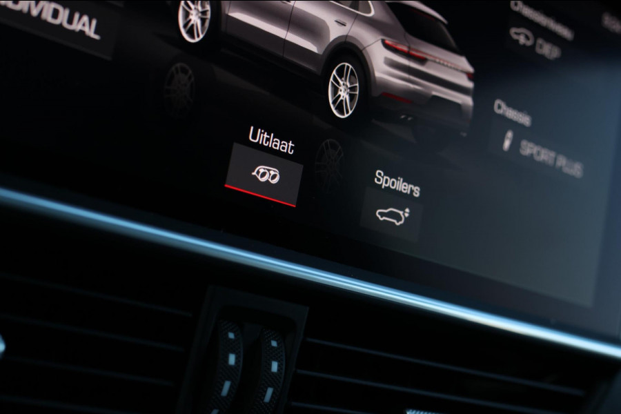 Porsche Cayenne Coupé 3.0 E-Hybrid *Pano*Sport Design*360 Camera*Soft-Close*Bose*
