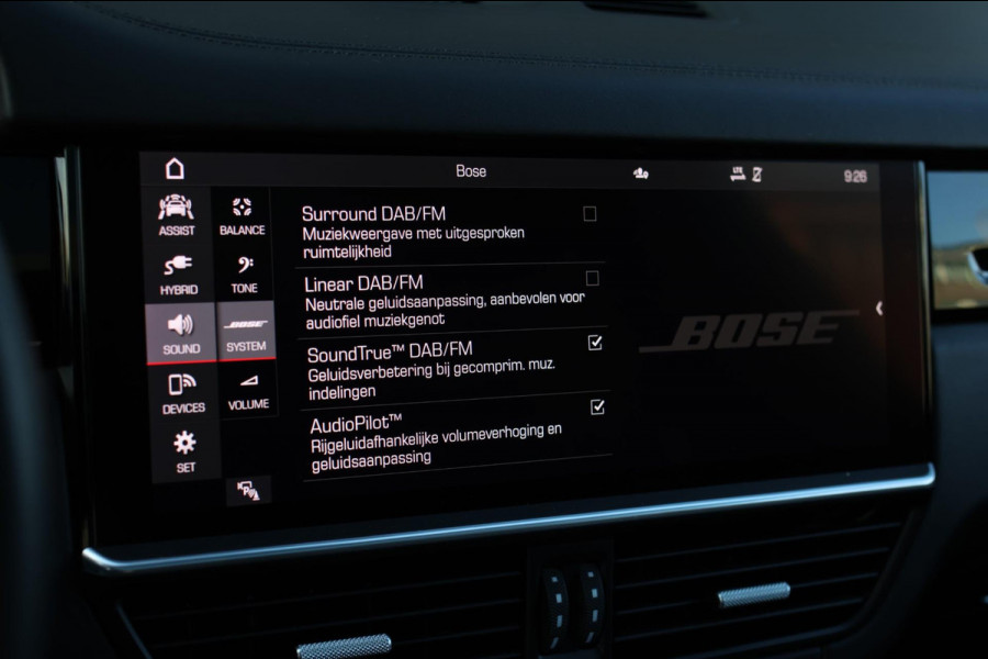 Porsche Cayenne Coupé 3.0 E-Hybrid *Pano*Sport Design*360 Camera*Soft-Close*Bose*