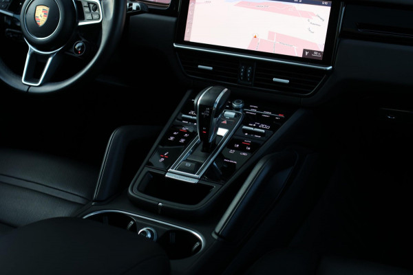 Porsche Cayenne Coupé 3.0 E-Hybrid *Pano*Sport Design*360 Camera*Soft-Close*Bose*
