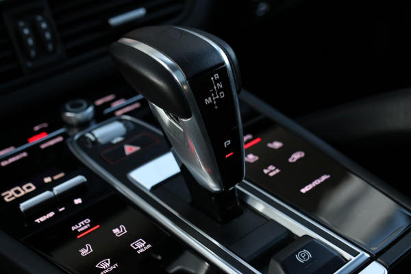 Porsche Cayenne Coupé 3.0 E-Hybrid *Pano*Sport Design*360 Camera*Soft-Close*Bose*