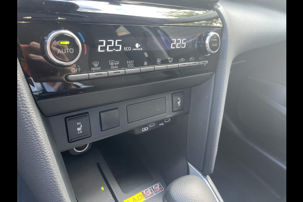 Toyota Yaris Cross 1.5 Hybrid 130 Executive | Stuur- & Stoelverwarming | Dodehoek detectie | Parkeersensoren | Navigatie