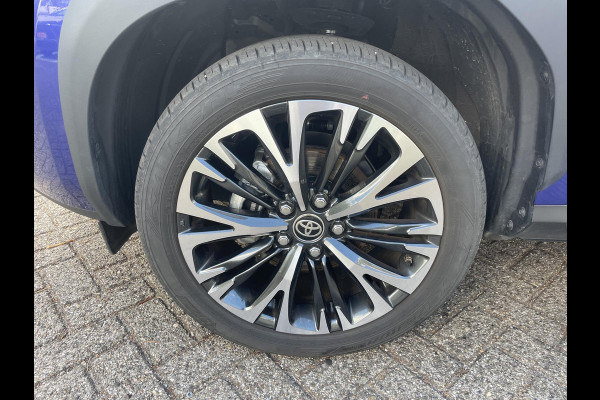 Toyota Yaris Cross 1.5 Hybrid 130 Executive | Stuur- & Stoelverwarming | Dodehoek detectie | Parkeersensoren | Navigatie