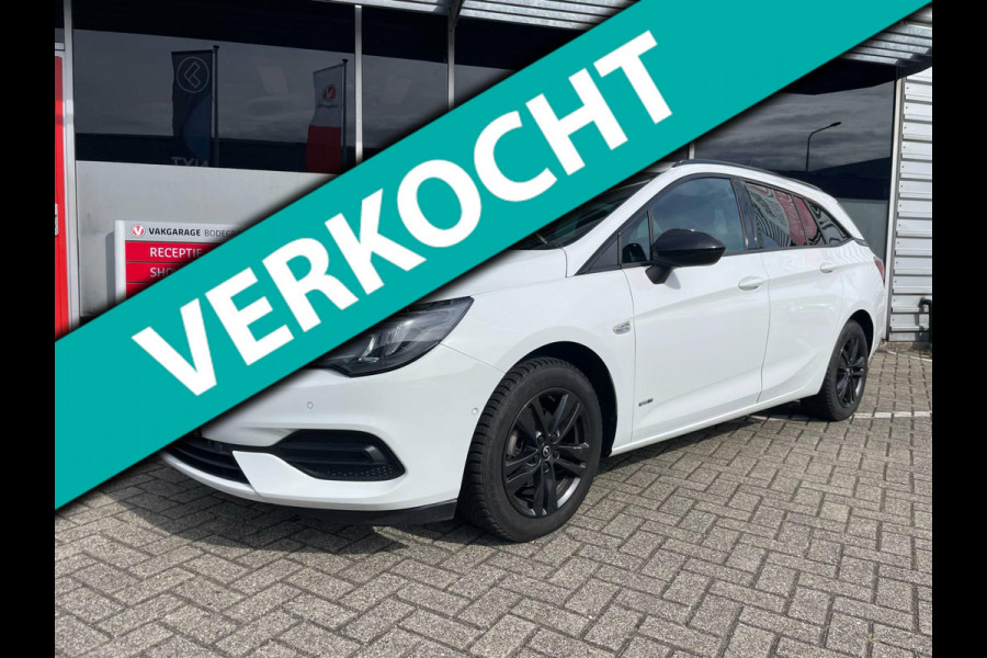 Opel Astra Sports Tourer 1.2 Design & Tech / camera / trekhaak