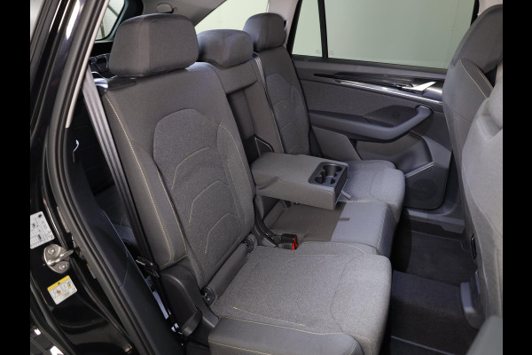 Škoda Kodiaq 1.5 TSI MHEV Business Edition 7p. 150 pk Automaat (DSG) | 7-Persoons | Verlengde garantie | Navigatie | Trekhaak (wegklapbaar) | Parkeersensoren | Achteruitrijcamera | Matrix LED koplampen |