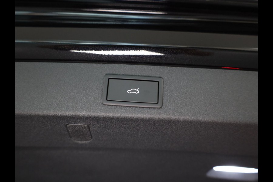 Škoda Kodiaq 1.5 TSI MHEV Business Edition 7p. 150 pk Automaat (DSG) | 7-Persoons | Verlengde garantie | Navigatie | Trekhaak (wegklapbaar) | Parkeersensoren | Achteruitrijcamera | Matrix LED koplampen |