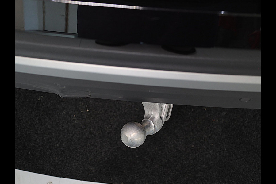 Škoda Kodiaq 1.5 TSI MHEV Business Edition 7p. 150 pk Automaat (DSG) | 7-Persoons | Verlengde garantie | Navigatie | Trekhaak (wegklapbaar) | Parkeersensoren | Achteruitrijcamera | Matrix LED koplampen |