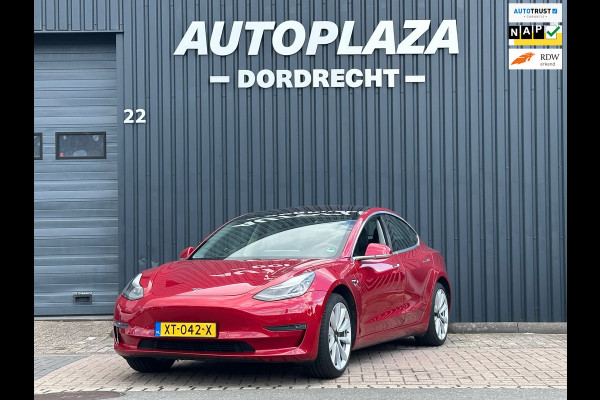 Tesla Model 3 Long Range AWD 75 kWh SOH 89€