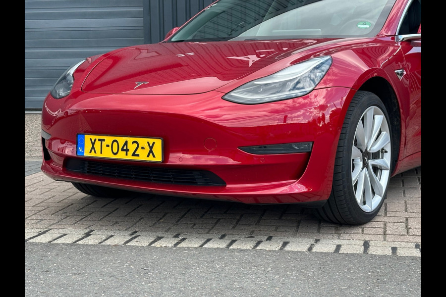 Tesla Model 3 Long Range AWD 75 kWh SOH 89€