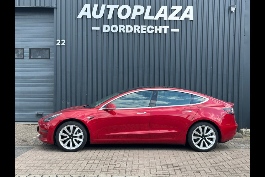 Tesla Model 3 Long Range AWD 75 kWh SOH 89€