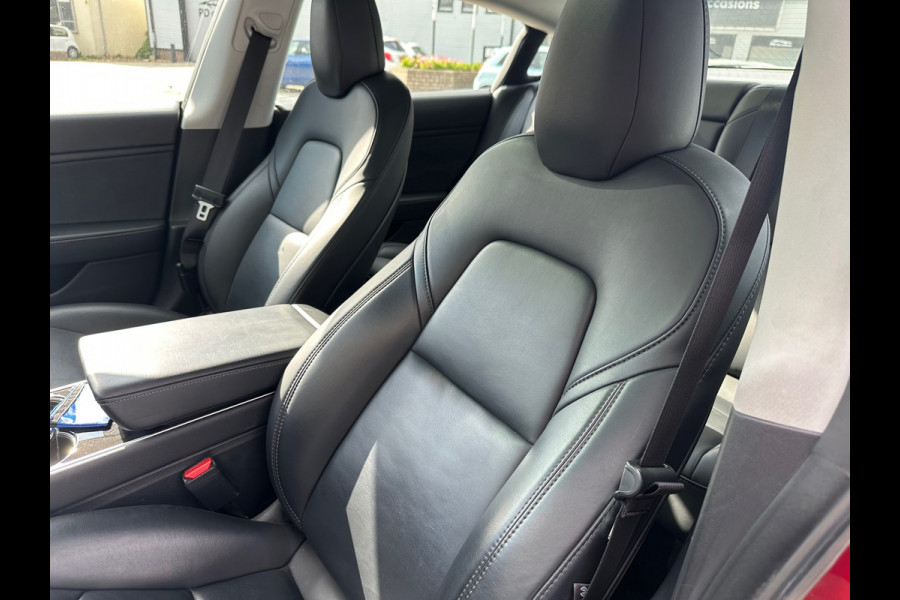 Tesla Model 3 Long Range AWD 75 kWh SOH 89€