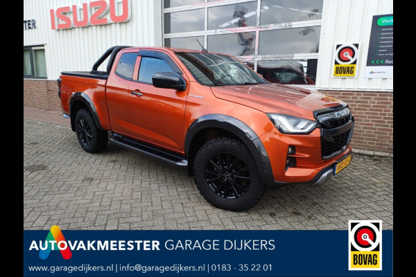 Isuzu D-max Extented Cab V-Cross 4WD AT Webasto 8000 Km 06-22