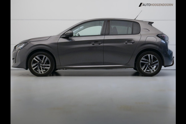 Peugeot 208 1.2 PureTech Allure (APPLE CARPLAY,LED,PANORAMA,STUURVERWARMING,3D-DISPLAY,CAMERA,TREKHAAK,LM-VELGEN,CRUISE,CLIMATE)