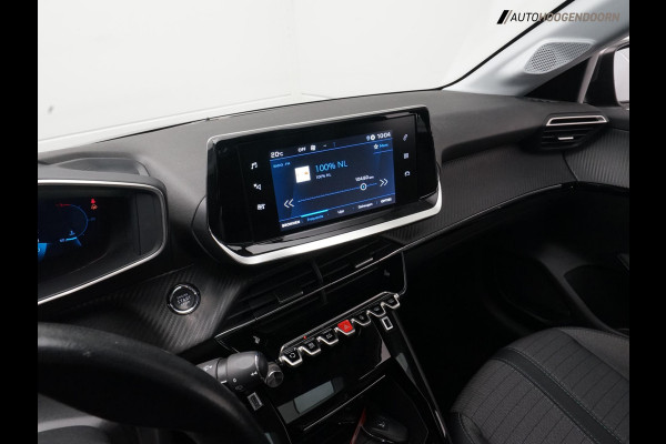 Peugeot 208 1.2 PureTech Allure (APPLE CARPLAY,LED,PANORAMA,STUURVERWARMING,3D-DISPLAY,CAMERA,TREKHAAK,LM-VELGEN,CRUISE,CLIMATE)