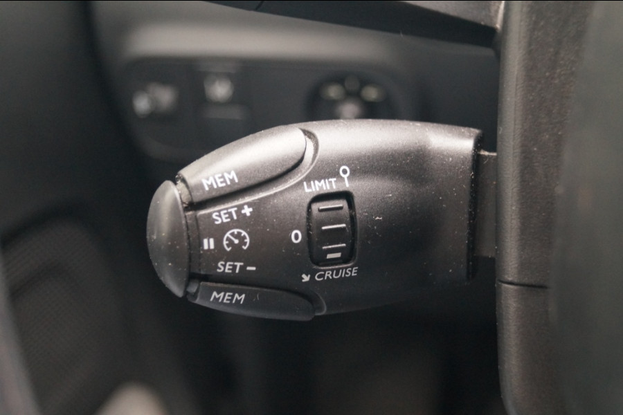 Citroën C3 1.2 PureTech 82pk Feel -AIRCO-CRUISE-NW.D.RIEM-