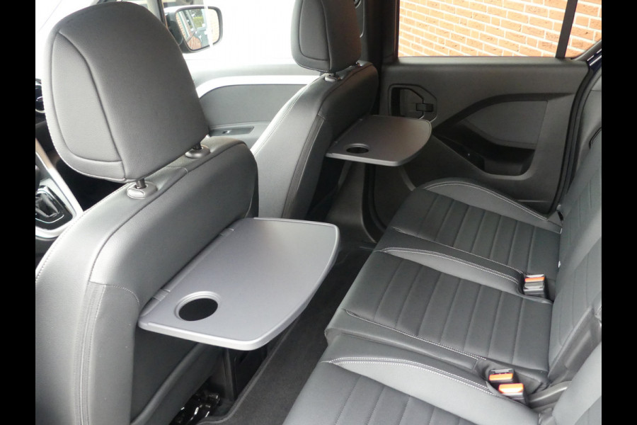 Mercedes-Benz EQT Tourer 200 L1 Premium Plus 45kWh Leer/LED/Camera/Navigatie Mercedes-Benz EQT Tourer 200 L1 Premium Plus 45kWh Leer/LED/Camera/Navigatie