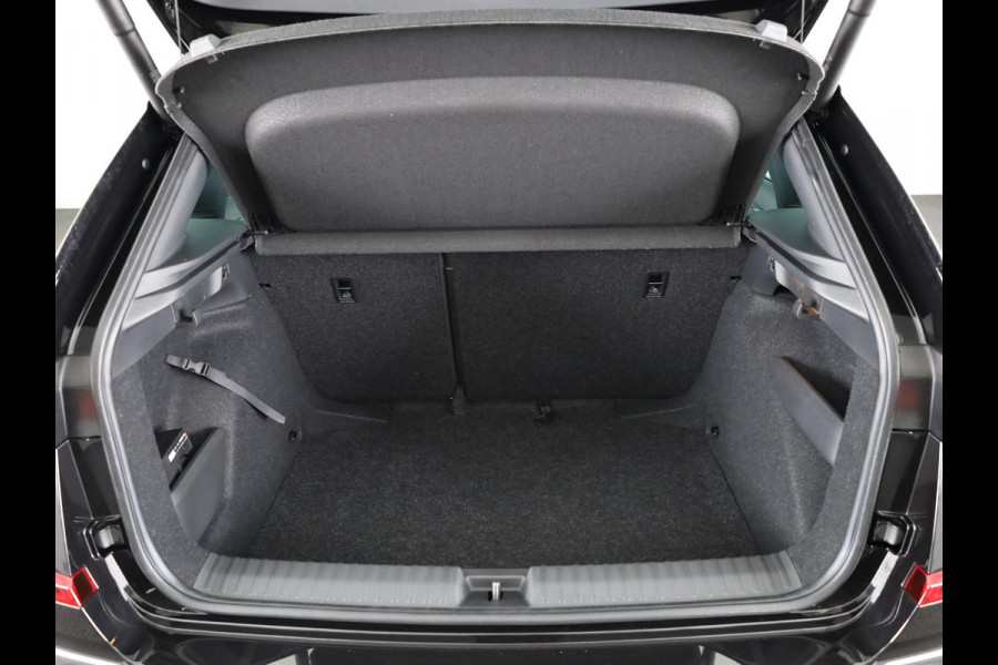 Škoda Kamiq Monte Carlo 1.0 TSI 115 pk 7 versn. DSG | Travel assist plus | Winter pakket