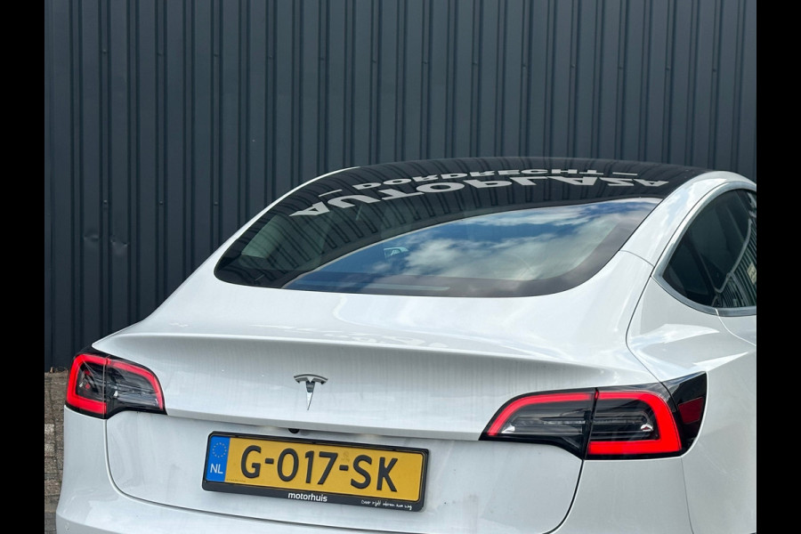 Tesla Model 3 Standard RWD Plus 60 kWh TREKHAAK