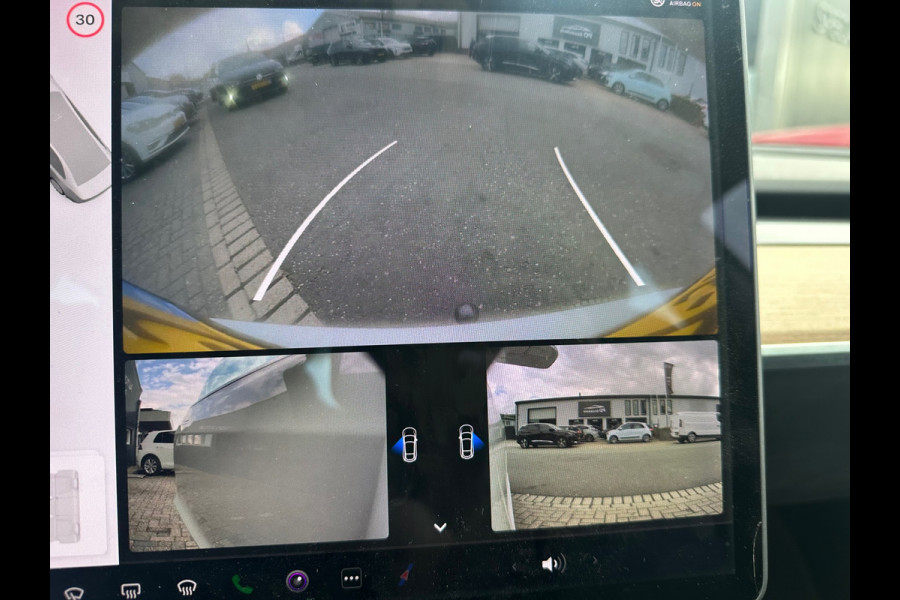Tesla Model 3 Standard RWD Plus 60 kWh TREKHAAK