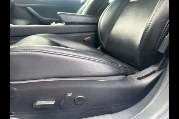 Tesla Model 3 Standard RWD Plus 60 kWh TREKHAAK