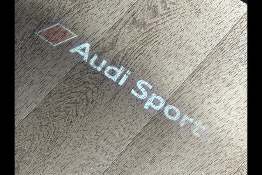 Audi A6 Avant RS 6 TFSI quattro AUT. KERAMISCHE SCHIJVEN PANORAMADAK HEAD-UP KEYLESS LEDER CAMERA AMBIANCE APPLE CARPLAY NAVIGATIE