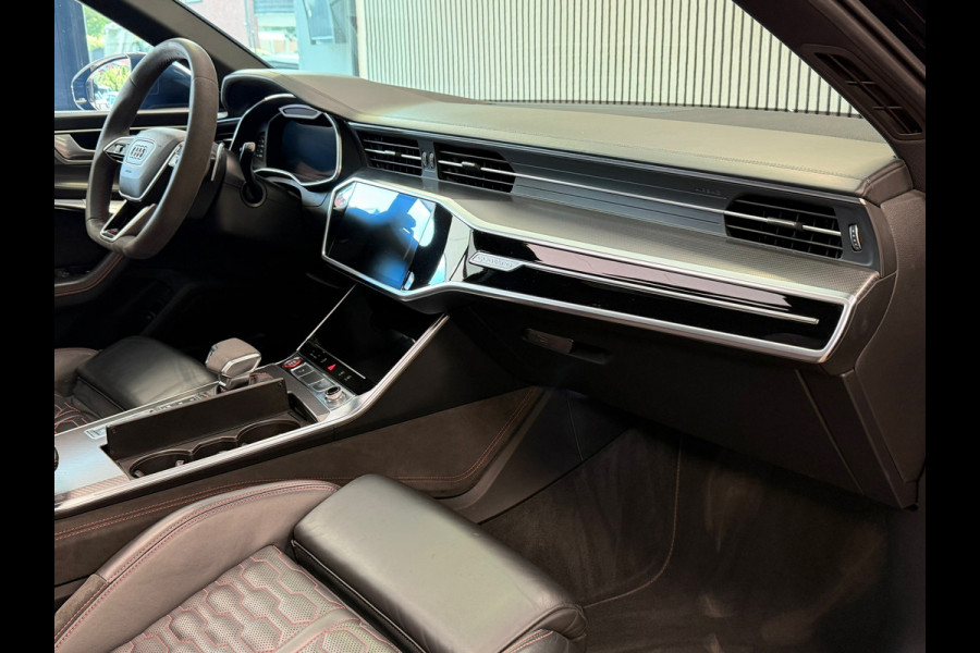 Audi A6 Avant RS 6 TFSI quattro AUT. KERAMISCHE SCHIJVEN PANORAMADAK HEAD-UP KEYLESS LEDER CAMERA AMBIANCE APPLE CARPLAY NAVIGATIE